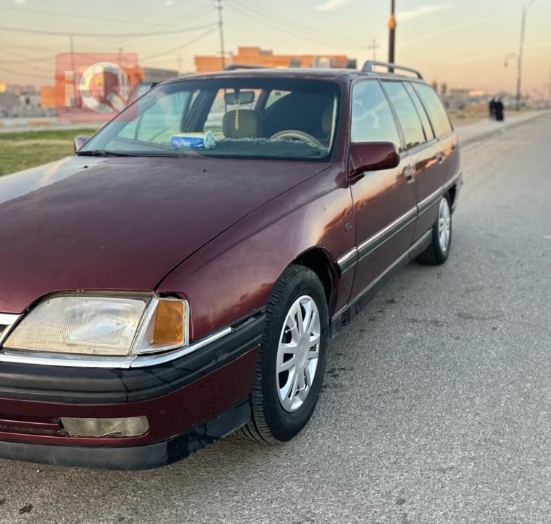 اوبل أوميغا